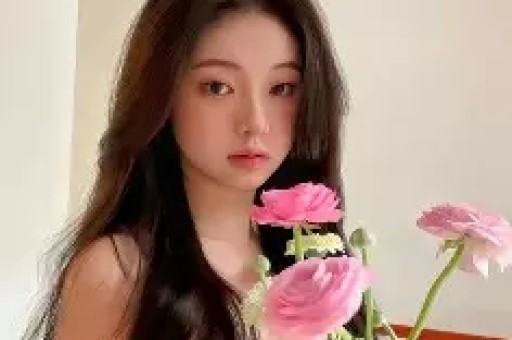 鱼死网破！赵露思宁愿回家开面馆也不当明星直播宣布“解约”